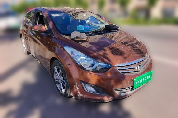 Used Hyundai Elantra (5th Generation / Langdong) 2012 1.6L Manual Leading Model Front Right 45 Deg