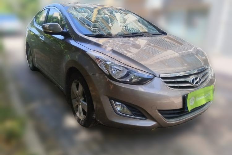 Used Hyundai Elantra (5th Generation / Langdong) 2012 1.6L Manual Leading Model Front Right 45 Deg