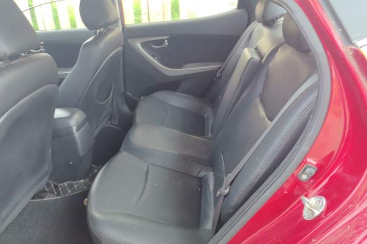 Used Hyundai Elantra (5th Generation / Langdong) 2012 1.6L Manual Leading Model Left Rear Seat
