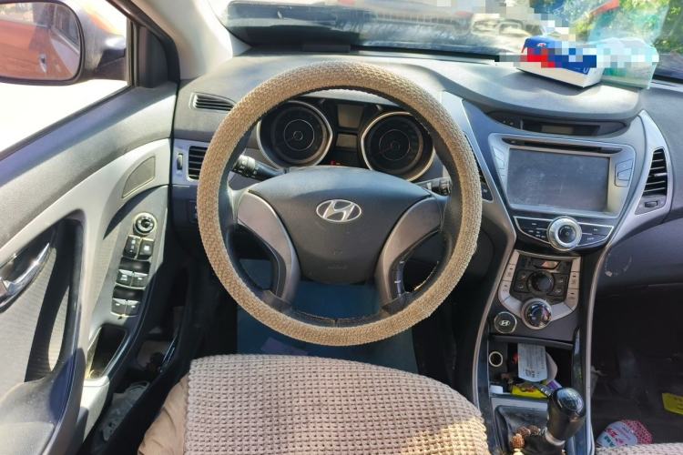 Used Hyundai Elantra (5th Generation / Langdong) 2012 1.6L Manual Leading Model Steering Wheel