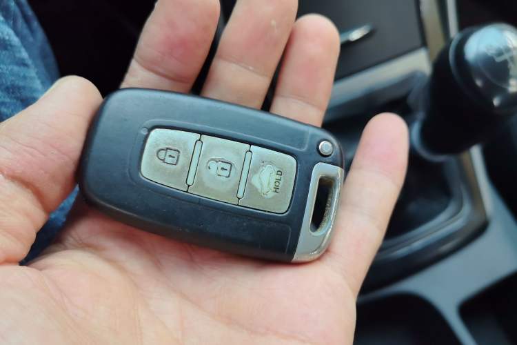 Used Hyundai Elantra (5th Generation / Langdong) 2012 1.6L Manual Leading Model Vehicle Key