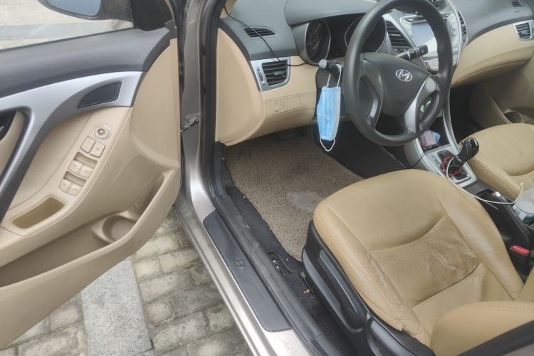 Used Hyundai Elantra (5th Generation / Langdong) 2012 1.6L Automatic Fashion Edition Driver Seat