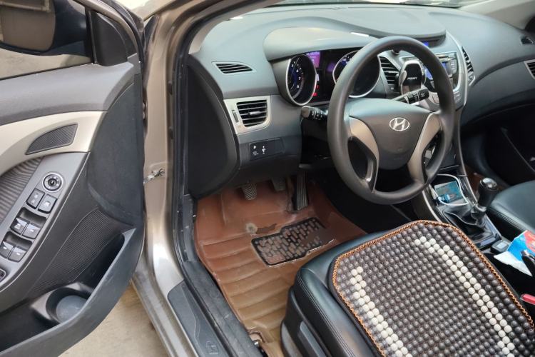 Used Hyundai Elantra (5th Generation / Langdong) 2012 1.6L Manual Leading Model Driver Seat
