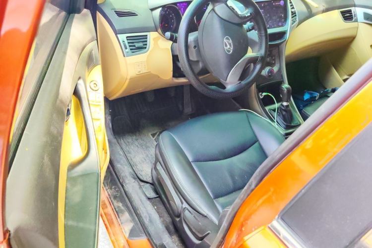 Used Hyundai Elantra (5th Generation / Langdong) 2012 1.6L Manual Leading Model Driver Seat