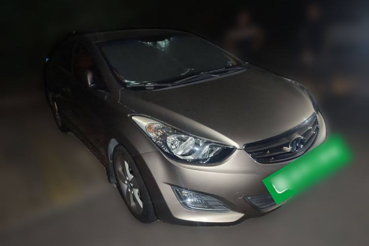 Used Hyundai Elantra (5th Generation / Langdong) 2012 1.6L Automatic Prestige Model Front Right 45 Deg