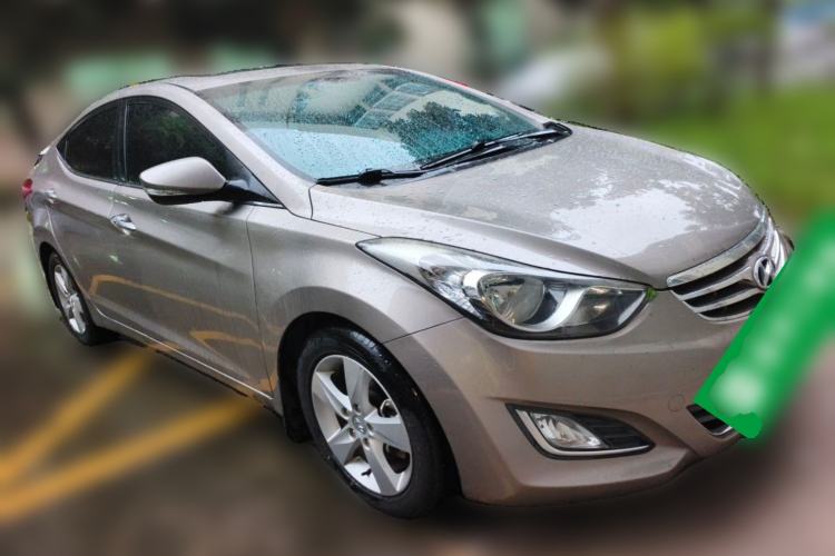 Used Hyundai Elantra (5th Generation / Langdong) 2012 1.6L Automatic Prestige Model Front Right 45 Deg