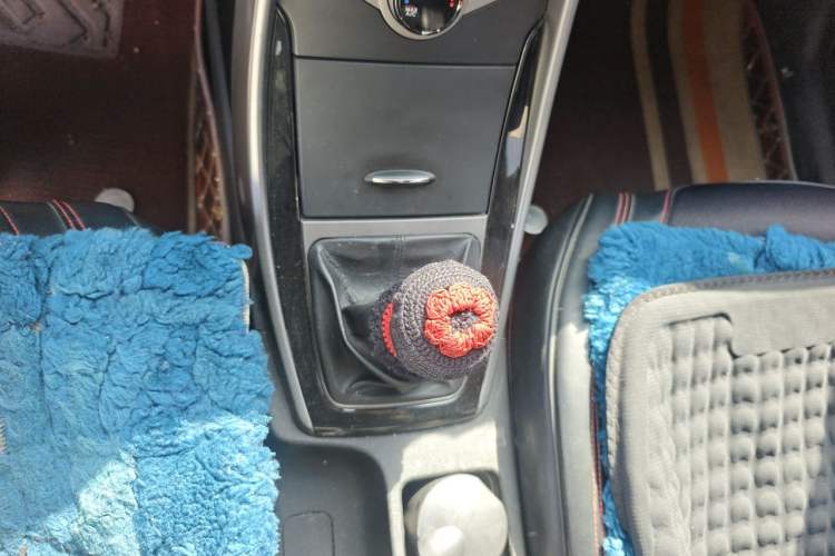 Used Hyundai Elantra (5th Generation / Langdong) 2012 1.6L Manual Leading Model Gear Lever