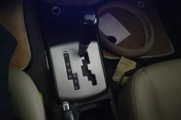 Used Hyundai Elantra (5th Generation / Langdong) 2012 1.6L Automatic Fashion Edition Gear Lever