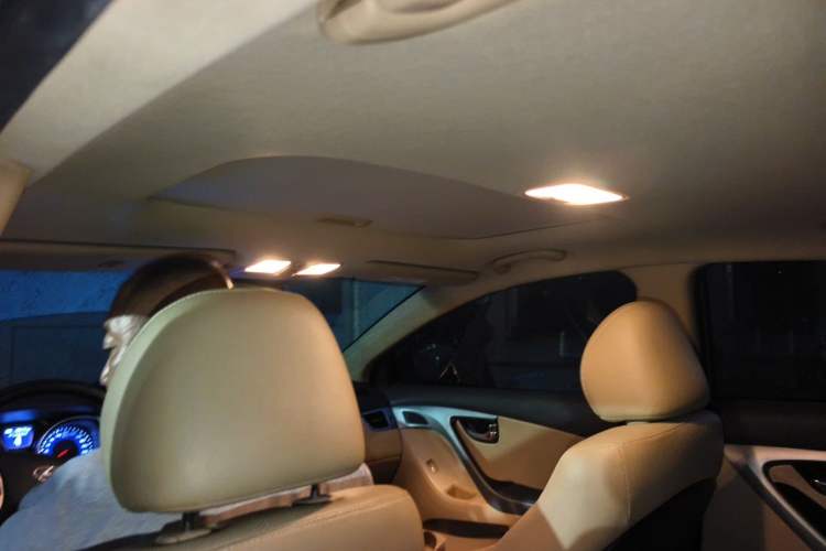 Used Hyundai Elantra (5th Generation / Langdong) 2012 1.6L Automatic Prestige Model Headliner