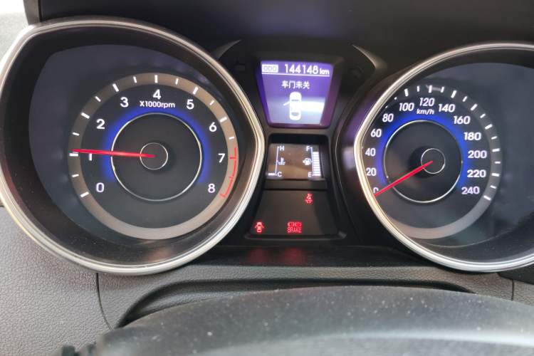 Used Hyundai Elantra (5th Generation / Langdong) 2012 1.6L Manual Leading Model Instrument Cluster