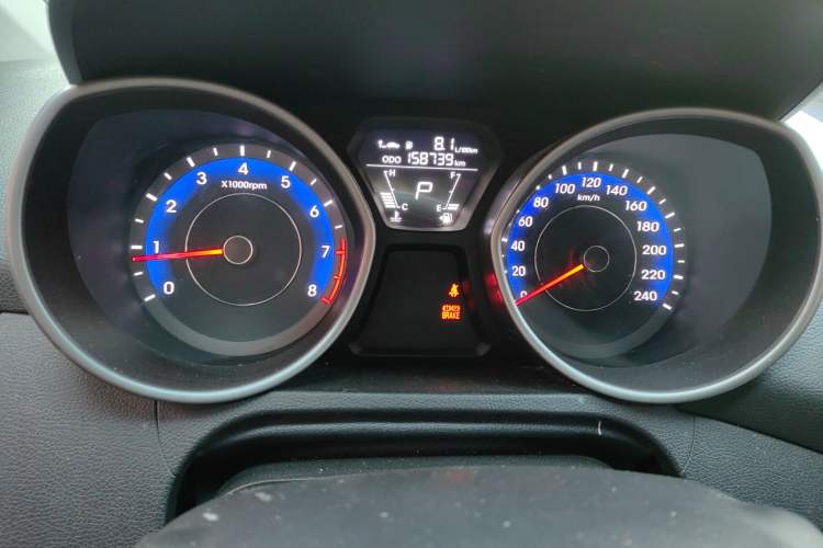 Used Hyundai Elantra (5th Generation / Langdong) 2012 1.6L Automatic Fashion Edition Instrument Cluster