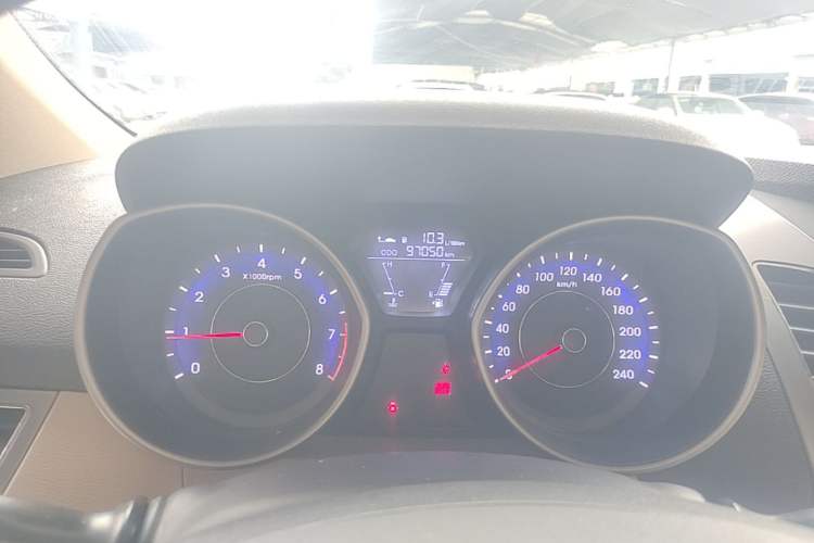 Used Hyundai Elantra (5th Generation / Langdong) 2012 1.6L Automatic Fashion Edition Instrument Cluster