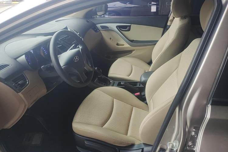Used Hyundai Elantra (5th Generation / Langdong) 2012 1.6L Automatic Fashion Edition Left Front Seat