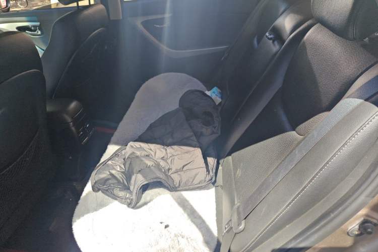 Used Hyundai Elantra (5th Generation / Langdong) 2012 1.6L Automatic Prestige Model Left Rear Seat