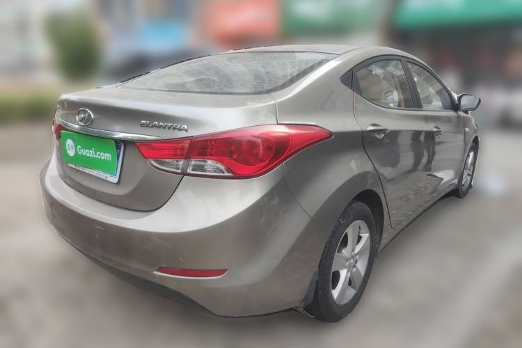 Used Hyundai Elantra (5th Generation / Langdong) 2012 1.6L Automatic Fashion Edition Rear Right 45 Deg