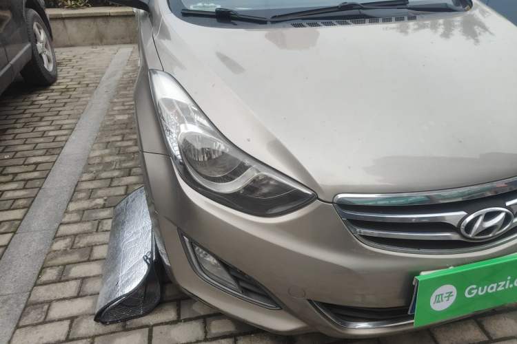 Used Hyundai Elantra (5th Generation / Langdong) 2012 1.6L Automatic Fashion Edition Right Front Headlight