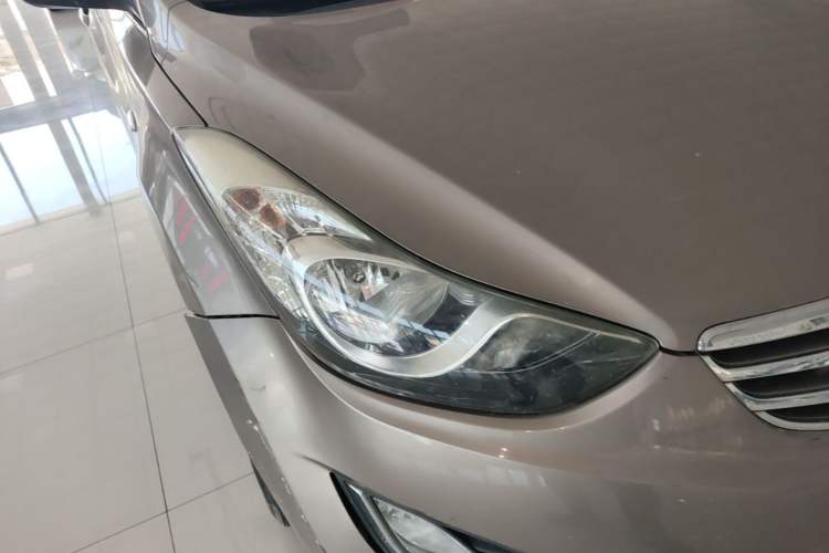 Used Hyundai Elantra (5th Generation / Langdong) 2012 1.6L Automatic Fashion Edition Right Front Headlight