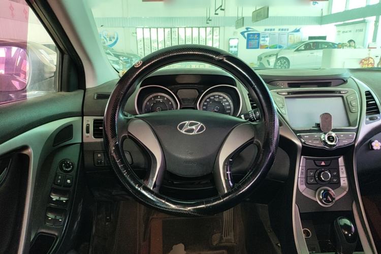 Used Hyundai Elantra (5th Generation / Langdong) 2012 1.6L Automatic Fashion Edition Steering Wheel