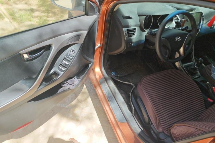 Used Hyundai Elantra (5th Generation / Langdong) 2012 1.6L Manual Leading Model Driver Seat