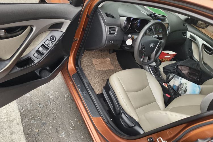 Used Hyundai Elantra (5th Generation / Langdong) 2012 1.6L Automatic Leading Model Driver Seat