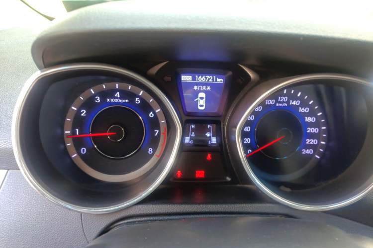 Used Hyundai Elantra (5th Generation / Langdong) 2012 1.6L Manual Leading Model Instrument Cluster