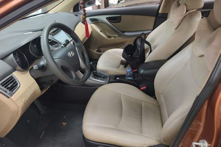 Used Hyundai Elantra (5th Generation / Langdong) 2012 1.6L Automatic Fashion Edition Left Front Seat