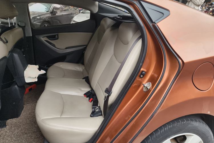 Used Hyundai Elantra (5th Generation / Langdong) 2012 1.6L Automatic Leading Model Left Rear Seat