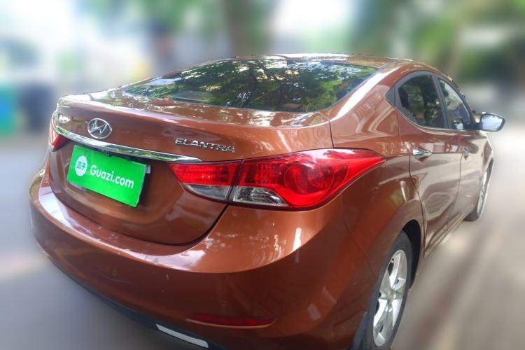 Used Hyundai Elantra (5th Generation / Langdong) 2012 1.6L Manual Leading Model Rear Right 45 Deg