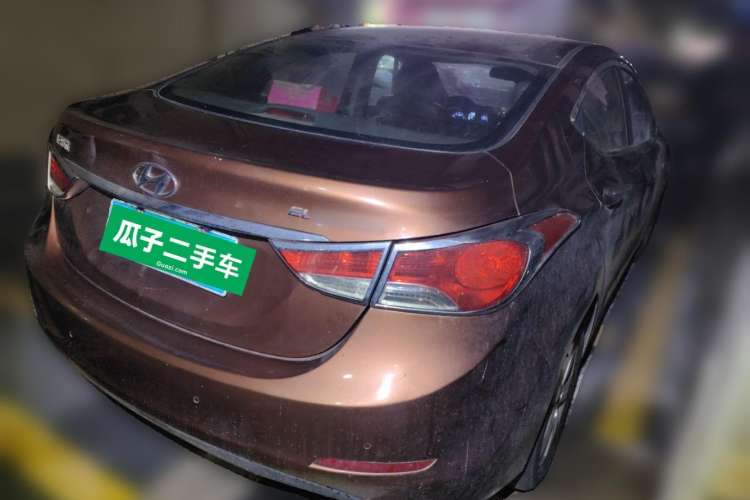 Used Hyundai Elantra (5th Generation / Langdong) 2012 1.6L Automatic Fashion Edition Rear Right 45 Deg