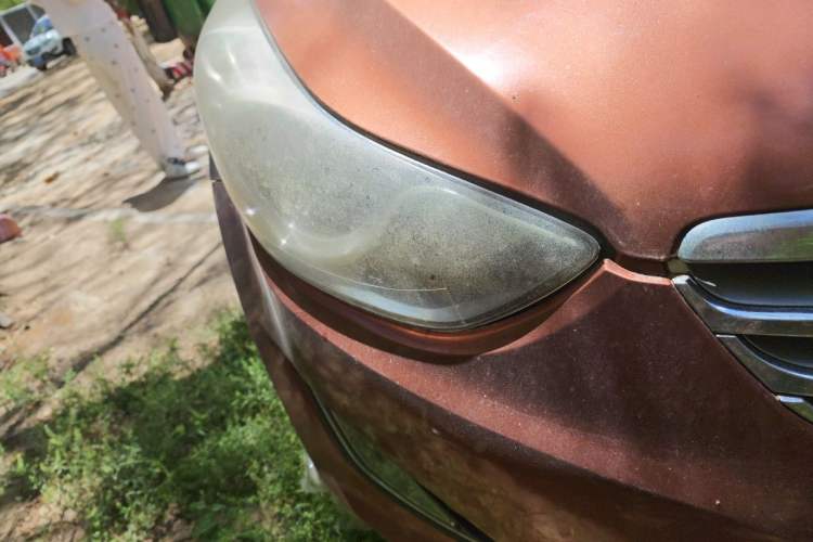 Used Hyundai Elantra (5th Generation / Langdong) 2012 1.6L Manual Leading Model Right Front Headlight