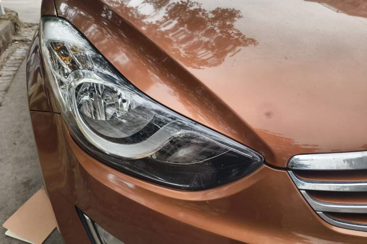 Used Hyundai Elantra (5th Generation / Langdong) 2012 1.6L Automatic Leading Model Right Front Headlight