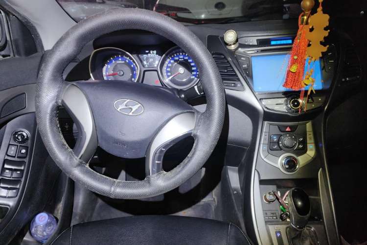 Used Hyundai Elantra (5th Generation / Langdong) 2012 1.6L Automatic Fashion Edition Steering Wheel