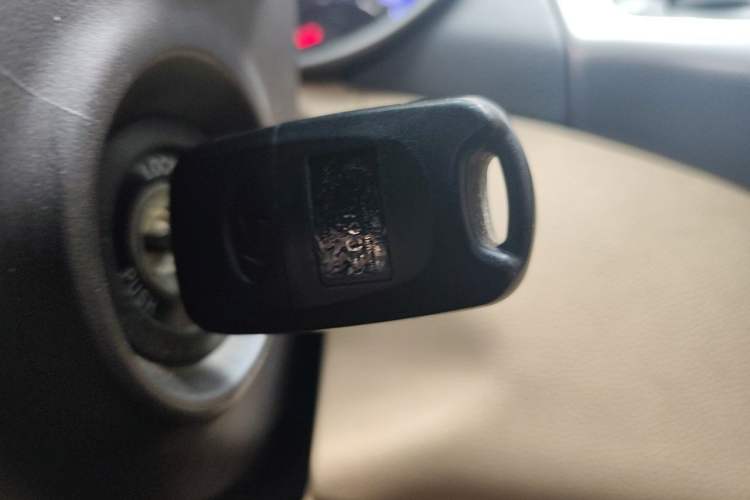 Used Hyundai Elantra (5th Generation / Langdong) 2012 1.6L Automatic Fashion Edition Vehicle Key