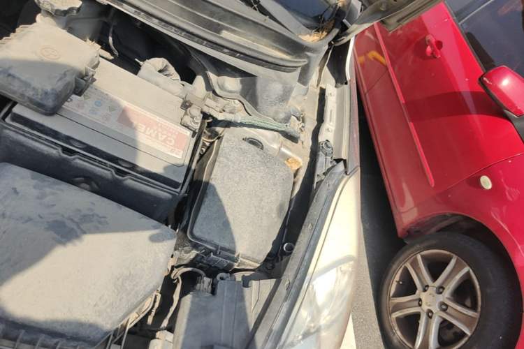 Used Hyundai Elantra (5th Generation / Langdong) 2012 1.6L Manual Leading Model Engine Bay Left