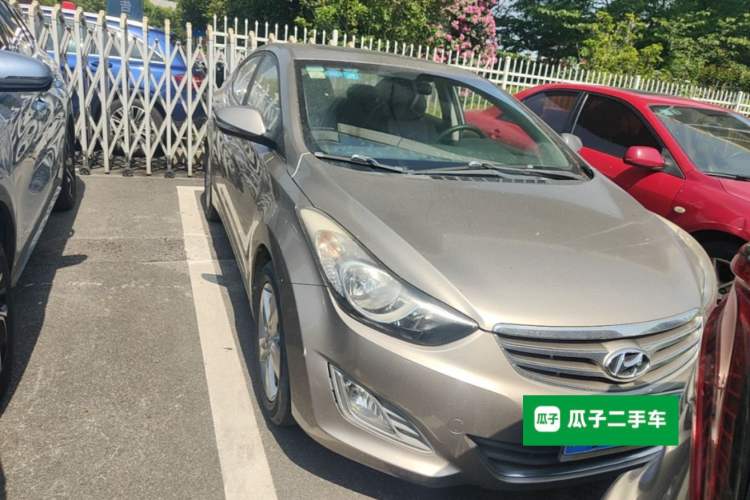 Used Hyundai Elantra (5th Generation / Langdong) 2012 1.6L Manual Leading Model Front