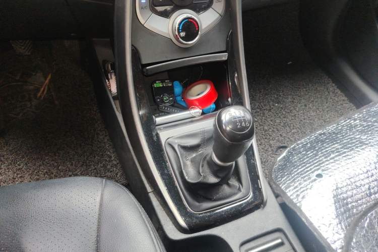 Used Hyundai Elantra (5th Generation / Langdong) 2012 1.6L Manual Leading Model Gear Lever