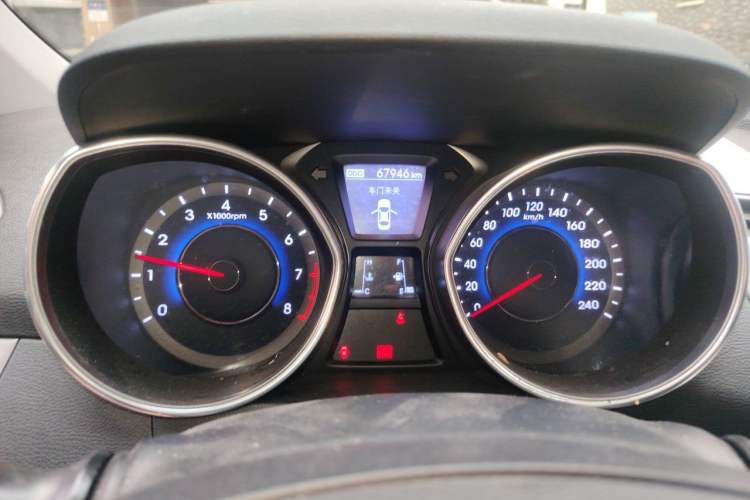 Used Hyundai Elantra (5th Generation / Langdong) 2012 1.6L Manual Leading Model Instrument Cluster