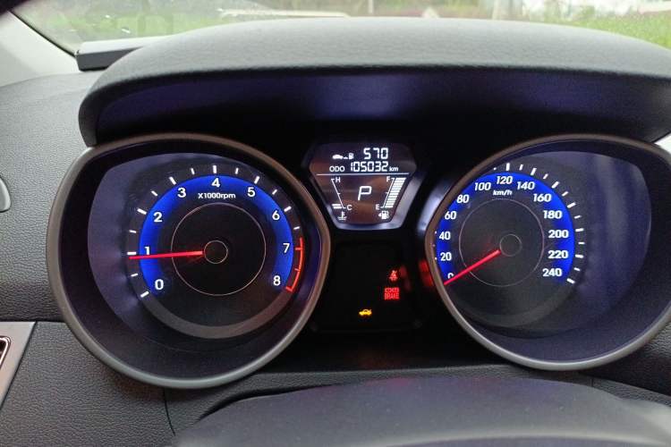 Used Hyundai Elantra (5th Generation / Langdong) 2012 1.6L Automatic Fashion Edition Instrument Cluster