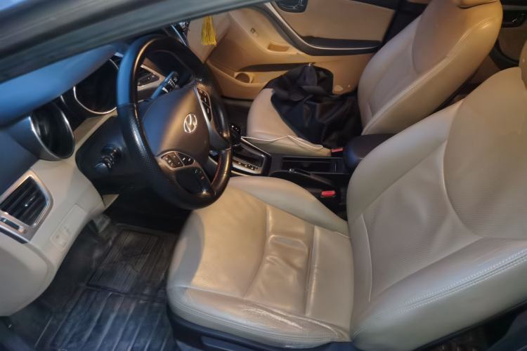 Used Hyundai Elantra (5th Generation / Langdong) 2012 1.6L Automatic Leading Model Left Front Seat