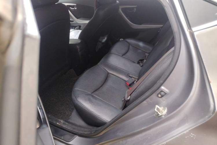 Used Hyundai Elantra (5th Generation / Langdong) 2012 1.6L Manual Leading Model Left Rear Seat