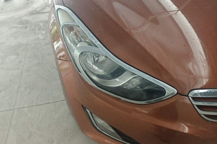 Used Hyundai Elantra (5th Generation / Langdong) 2012 1.6L Automatic Fashion Edition Right Front Headlight