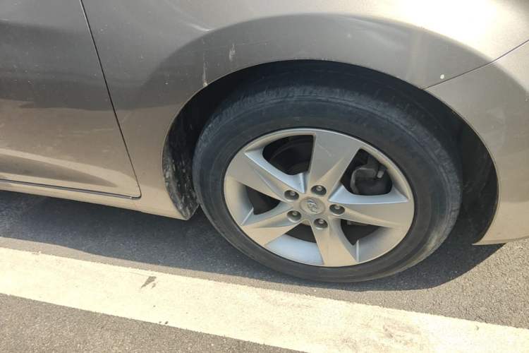 Used Hyundai Elantra (5th Generation / Langdong) 2012 1.6L Manual Leading Model Right Front Wheel Hub