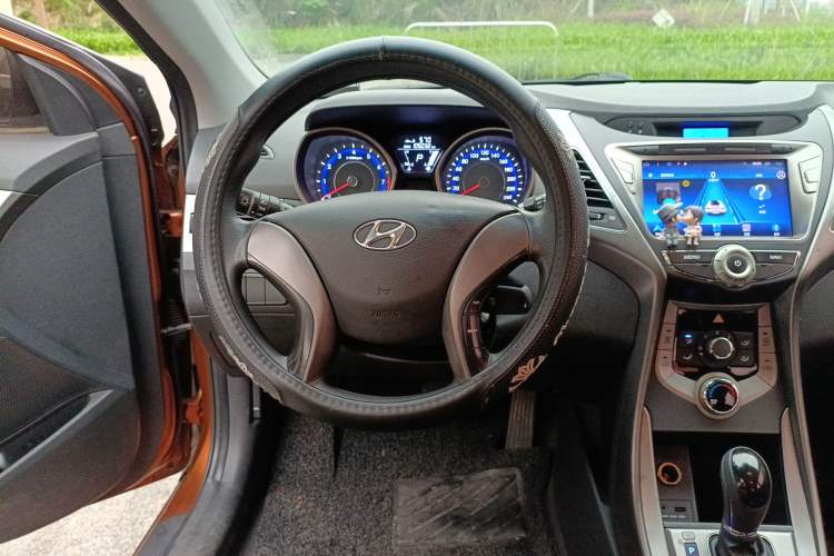 Used Hyundai Elantra (5th Generation / Langdong) 2012 1.6L Automatic Fashion Edition Steering Wheel