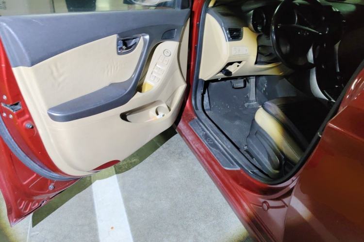 Used Hyundai Elantra (5th Generation / Langdong) 2012 1.6L Automatic Prestige Model Driver Seat