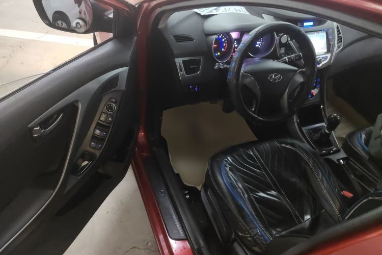Used Hyundai Elantra (5th Generation / Langdong) 2012 1.6L Manual Leading Model Driver Seat