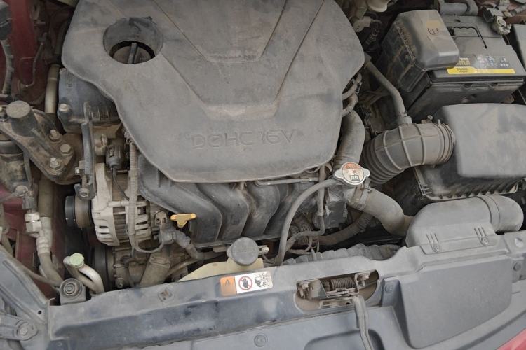 Used Hyundai Elantra (5th Generation / Langdong) 2012 1.6L Automatic Prestige Model Engine Bay