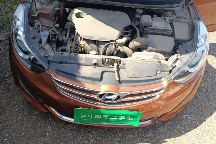Used Hyundai Elantra (5th Generation / Langdong) 2012 1.6L Automatic Leading Model Engine Bay