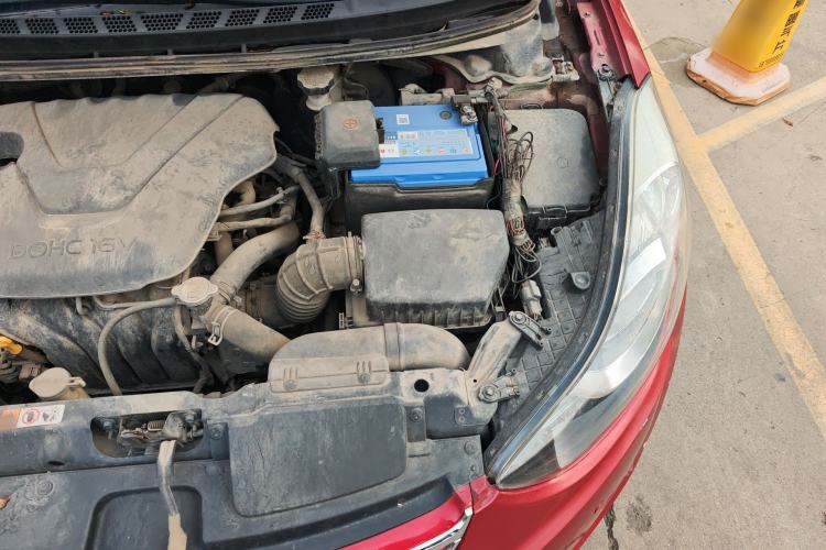 Used Hyundai Elantra (5th Generation / Langdong) 2012 1.6L Automatic Prestige Model Engine Bay Left
