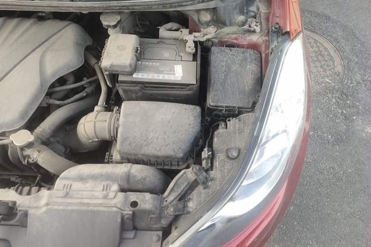 Used Hyundai Elantra (5th Generation / Langdong) 2012 1.6L Automatic Leading Model Engine Bay Left