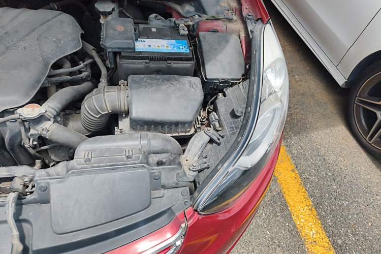 Used Hyundai Elantra (5th Generation / Langdong) 2012 1.6L Manual Leading Model Engine Bay Left
